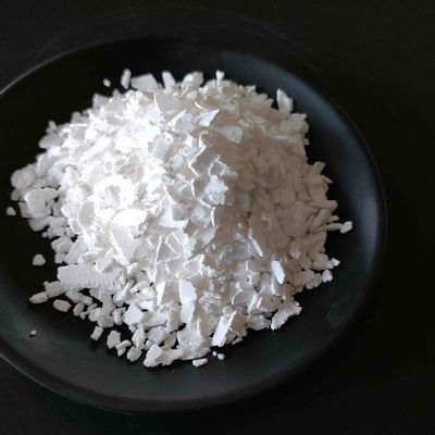 Cas 1035-04-8 Canxi Clorua 74 Flake CaCl2 Nguyên liệu hóa học thô